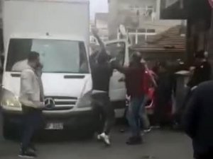 Ters Şeritten Geldiler, Uyarılınca Da Öldüresiye Darp Ettiler
