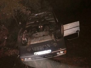 Baba-kız Takla Atan Otomobilden Burnu Bile Kanamadan Çıktı