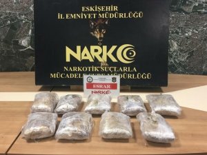 Uyuşturucu Operasyonunda 5 Kilogram Esrar Ele Geçirildi