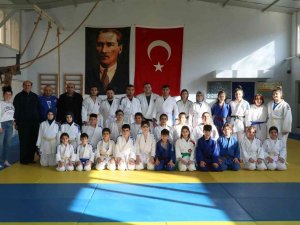 Manisalı Görme Engelli Judocular Aydın’da Madalya Hedefliyor