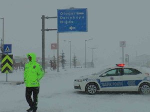 Nevşehir - Aksaray Yolu Trafiğe Kapandı
