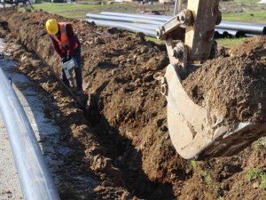 Asat’dan Kadriye’de 2 Milyon Tl’lik İçme Suyu Hattı