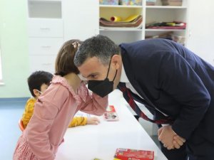 Vali Atay Minik Öğrencilere Misafir Oldu