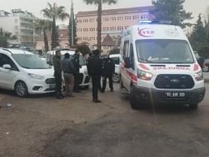 Boşanma Davası Sonrası Sopalı Kavga: 1 Yaralı