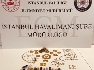 İ̇stanbul Havalimanında Yabancı Yolcu Kilolarca Külçe Altınla Yakalandı