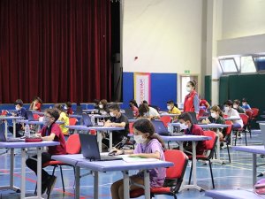 Yüzlerce Öğrenci Uygulama Sınavında Projelerini Sergileyecek