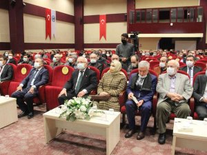 Kmü’de 2021 Yunus Emre Ve Türkçe Yılı Değerlendirme Toplantısı Yapıldı