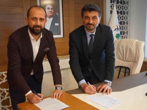 Hizmet-i̇ş İle Sarıgöl Belediyesi Arasında Toplu Sözleşme İmzalandı