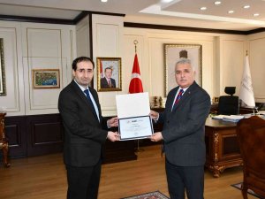 İ̇çişleri Bakanı Soylu’dan Kapaklı Kaymakamı’na Takdir Belgesi
