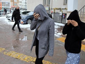 Ev Ve İş Yerlerinden Hırsızlık Yapan Kadın Hırsızlıklar Tutuklandı