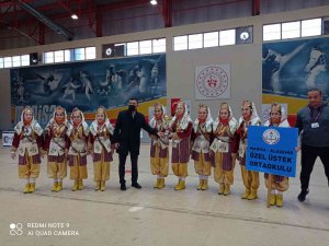 Halk Oyunlarında Alaşehir’in Gururu Oldular