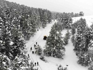 Erzincan’da 142 Köy Yolu Kar Ve Tipiden Ulaşıma Kapandı