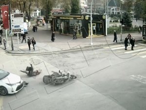 23 İlde Meydana Gelen Trafik Kazası Kent Güvenlik Sistemi Kameralarına Yansıdı