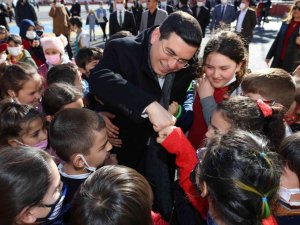 Başkan Tütüncü: “Bir Kütüphane Onlarca Hayat Demektir”