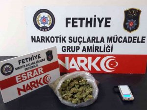 Fethiye’de Ruhsatsız Silah Ve Uyuşturucu Operasyonu