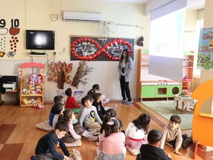 Haliliye’de Öğrencilere Geri Dönüşüm Bilinci Aşılanıyor