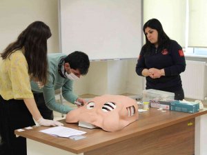 Hava Ambulansı Personellerine Eskişehir’de Eğitim Verildi
