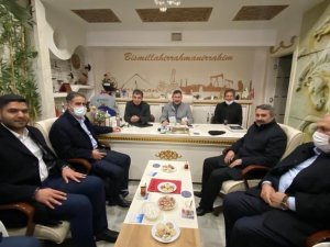 Milletvekili Fırat, Esnaf Temsilcileriyle Bir Araya Geldi