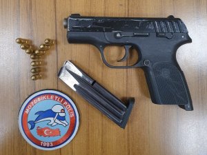Aranan Şahıslar Uygulamalarda Yakalandı