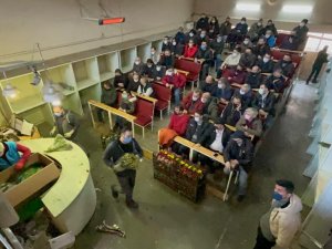 Sevgililer Günü Öncesi Mezatta Kıyasıya Yarıştılar