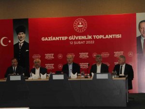 Bakan Soylu Gaziantep’te Güvenlik Toplantısına Katıldı