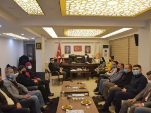 Başkan Çelik Teşkilat Mensuplarıyla Buluştu