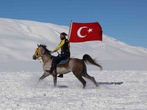 Doğu’nun Saklı Güzelliği “Balık Gölü” Etkinliklere Ev Sahipliği Yaptı