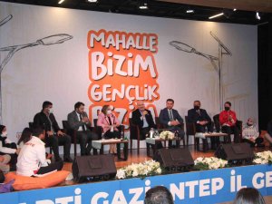İ̇çişleri Bakanı Soylu, Gaziantep’te Gençlerle Buluştu