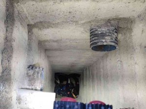 Rögar Kapağı Kırılınca Dehşeti Yaşadı