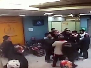 Fatih’te Sağlık Çalışanlarına Saldırı