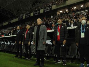 Altay’da Mustafa Denizli Çıkmazı