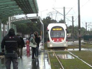 Günde 300 Seferle 14,8 Milyon Yolcu Taşıdı