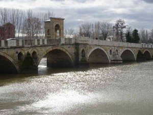 Tunca Nehri’nin Debisi Düşüşe Geçti