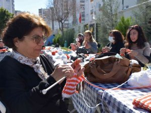 Hünerli Eller Lösemili Çocuklar İçin Ördü