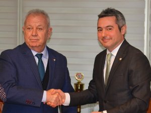 Bursaspor’un Tek Başkan Adayı Ömer Furkan Banaz Oldu