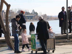 Kış Güneşi Başkent’te Parkları Renklendirdi