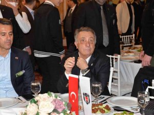 Ahmet Nur Çebi: "Hakem Hatalarından Çok Puan Kaybettik"