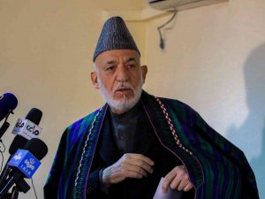 Eski Afganistan Cumhurbaşkanı Karzai’den Biden’a Tepki: “Afgan Halkının Parasına El Koymak Adaletsizliktir”