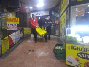 İ̇ş Merkezinde Ölü Bulundu, Vücudunda Darp İzleri Tespit Edildi