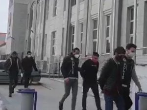 Uyuşturucu Operasyonunda 4 Şahıs Tutuklandı