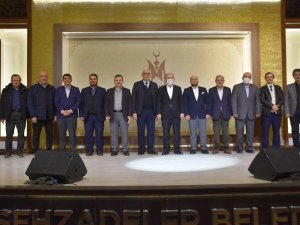 Manisa’nın Manevi Mimarı Konferansla Anıldı
