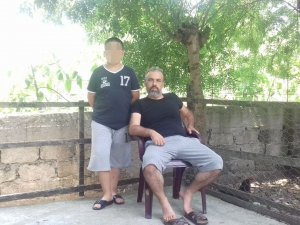 Su Doldurma Bahanesiyle Boş Araziye Getirdiği Oğlunun Boynunu Kesti