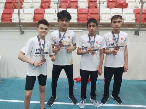 Genç Sporcular Madalyalara Doymuyor