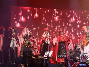 Kültür Ve Turizm Bakanlığı Senfoni Ve Halk Dansları Topluluğu, Erzincan’da Konser Ve Gösteri Sundu
