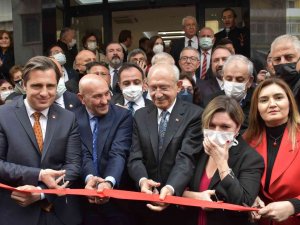 Kılıçdaroğlu, İ̇zmir’de İl Binasını Açtı