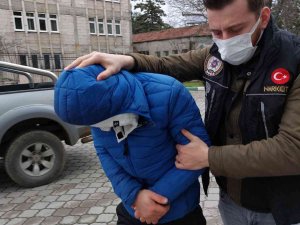 Uyuşturucu Ticaretinden Gözaltına Alındı