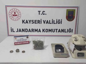 Jandarmadan Uyuşturucu Operasyonu