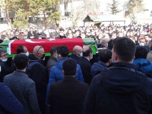 Van’da Hayatını Kaybeden Tuşba Sağlık Müdürü Memleketine Uğurlandı