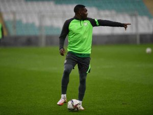 Bursaspor, Tuzlaspor Maçının Son Antrenmanını Timsah Park’ta Yaptı