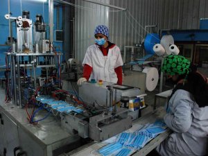 Meslek Lisesini Maske Fabrikasına Çevirdiler, 2 Yılda 7 Milyonluk Ciro Yaptılar